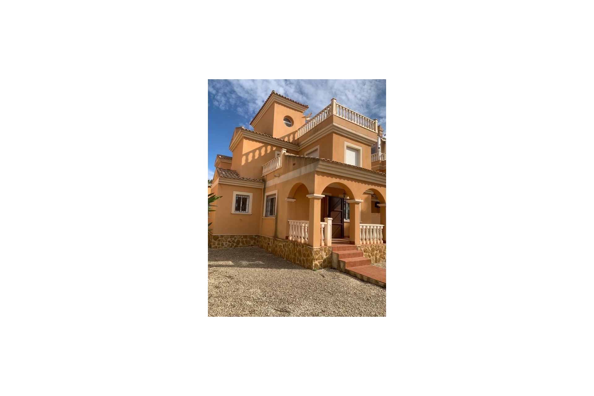 Reventa - Villa - Lo Crispin - Inland