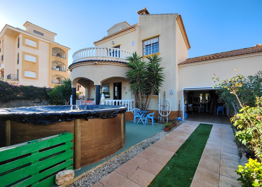 Reventa - Villa - Orihuela Costa - Costa Blanca