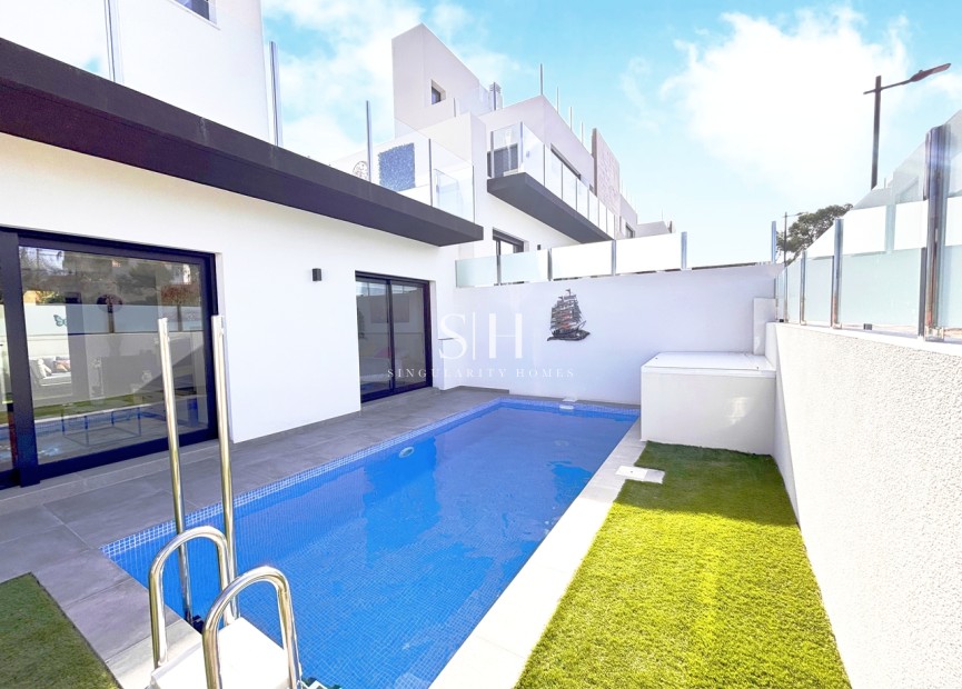 Reventa - Villa - Orihuela Costa - Costa Blanca