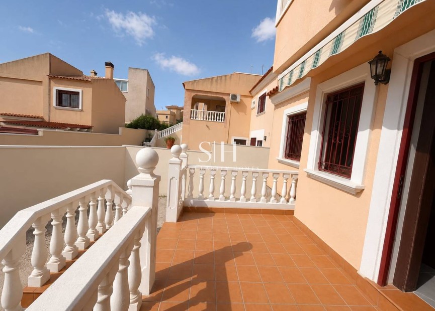 Reventa - Villa - Orihuela Costa - Costa Blanca