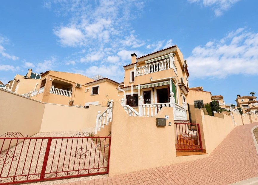Reventa - Villa - Orihuela Costa - Costa Blanca