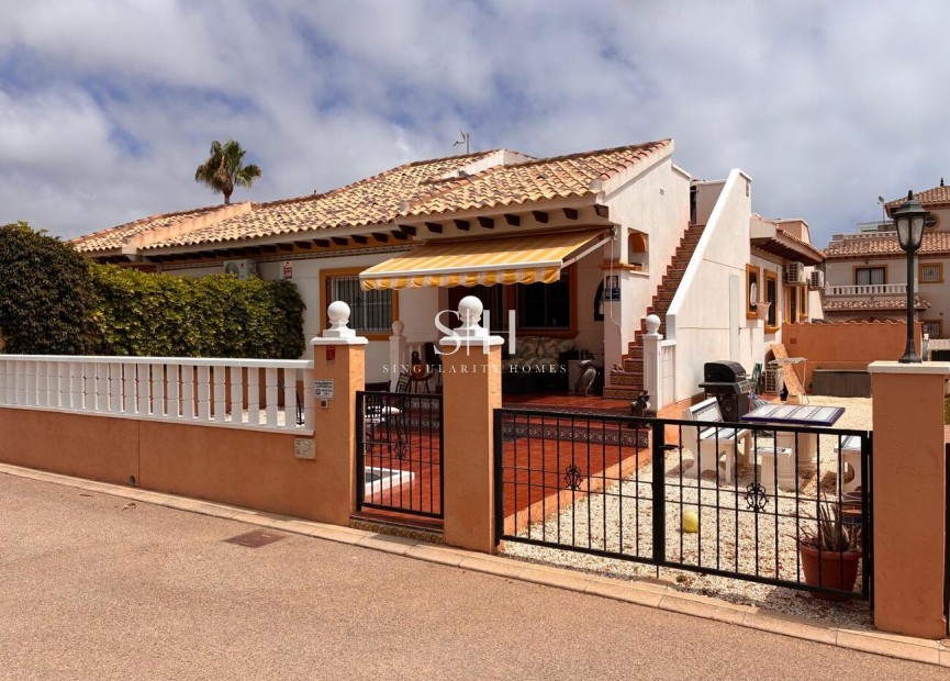 Reventa - Villa - Orihuela Costa - Costa Blanca