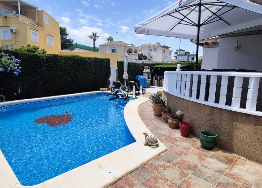 Reventa - Villa - Orihuela Costa - Costa Blanca