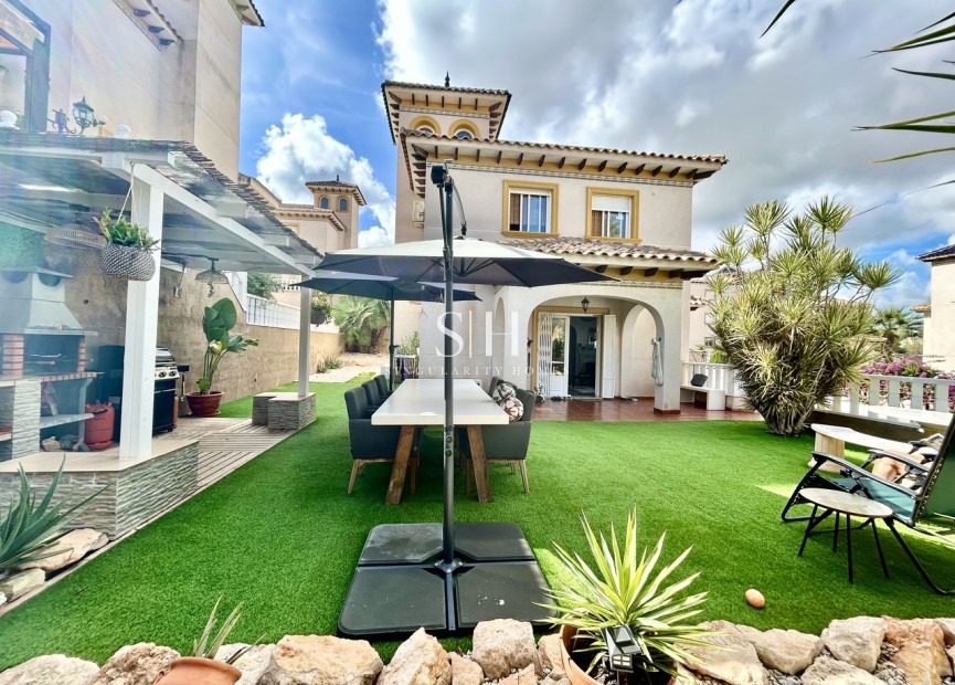 Reventa - Villa - Orihuela Costa - Costa Blanca