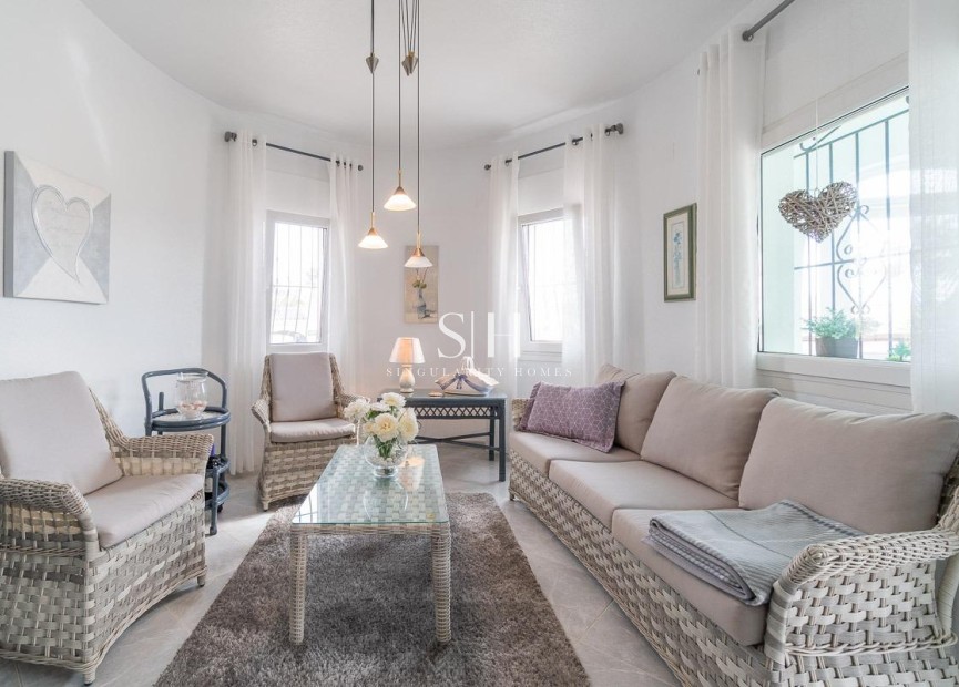 Reventa - Villa - Orihuela Costa - La Florida