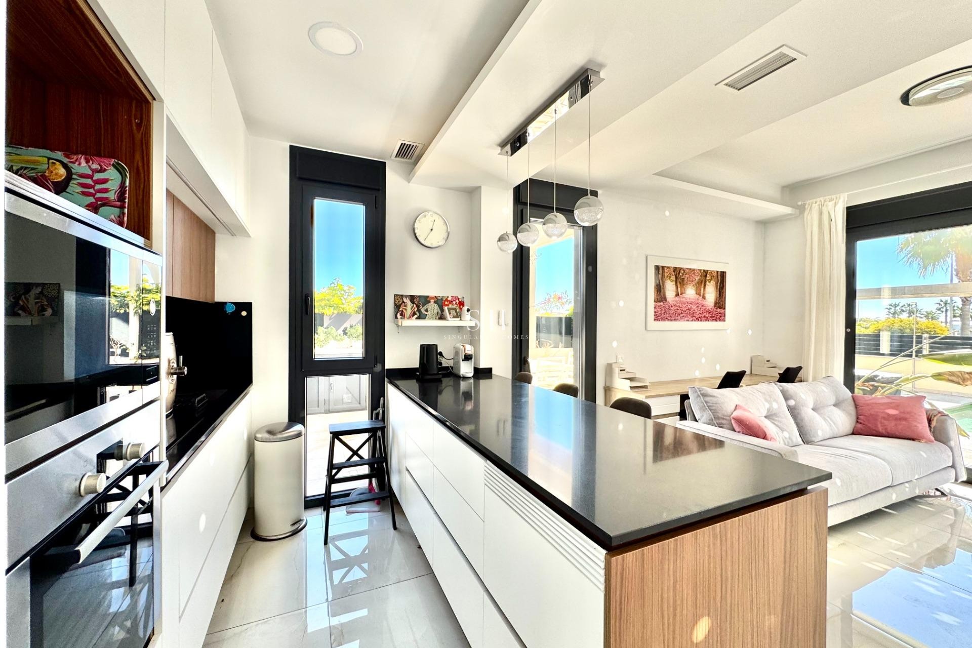 Reventa - Villa - Orihuela Costa - Lomas de Cabo Roig