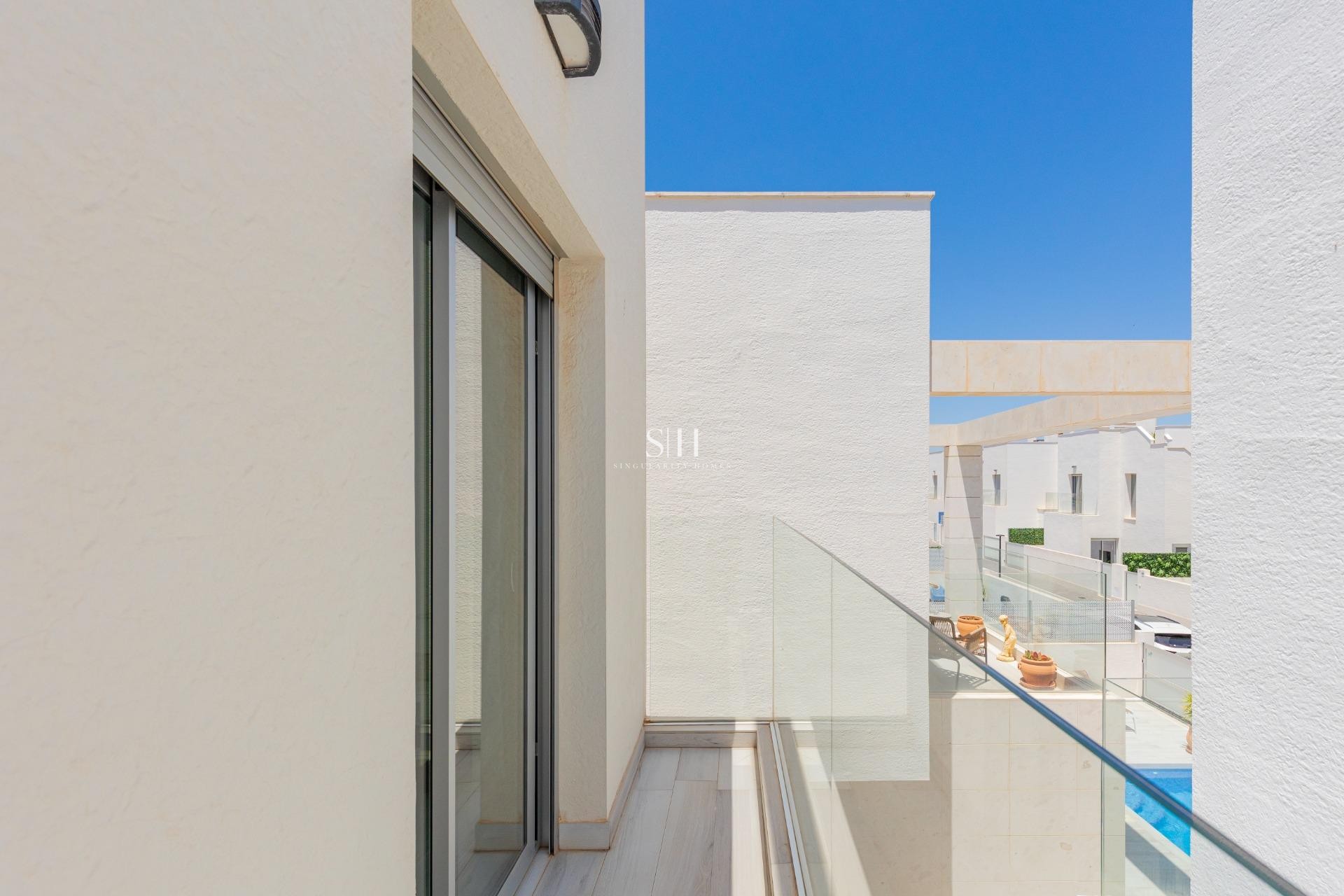 Reventa - Villa - Orihuela Costa - Lomas de Cabo Roig