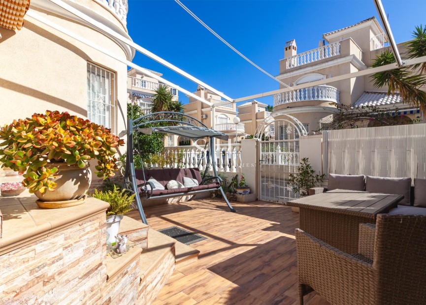 Reventa - Villa - Orihuela Costa - Los Almendros-la Florida