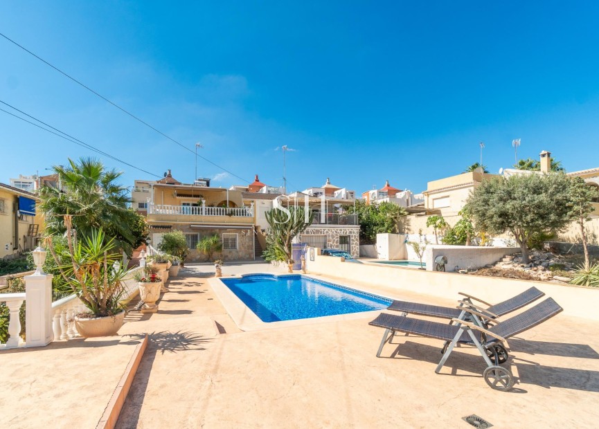 Reventa - Villa - Orihuela Costa - Los Balcones