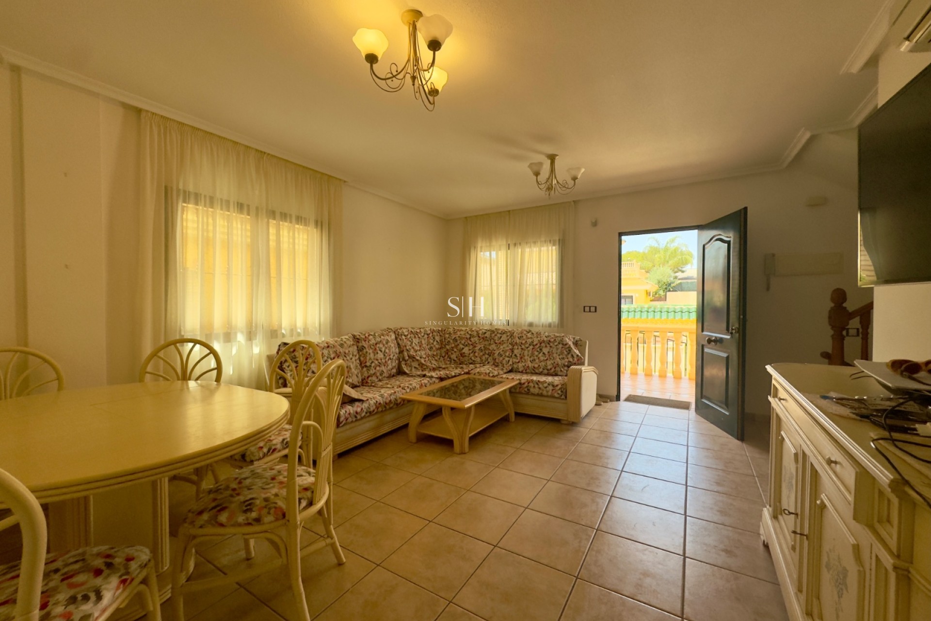 Reventa - Villa - Orihuela Costa - PAU 26
