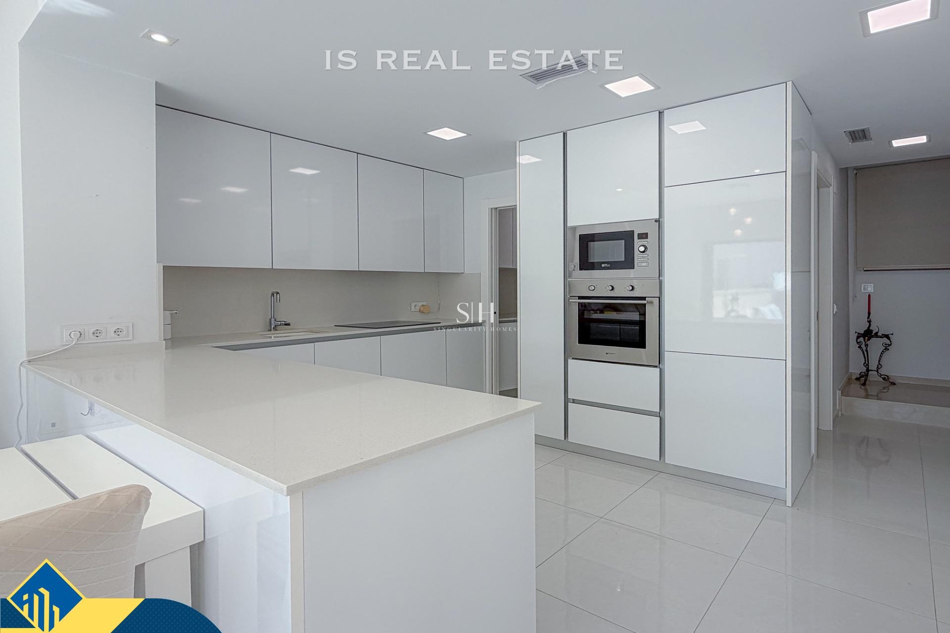Reventa - Villa - Orihuela Costa - PAU 26