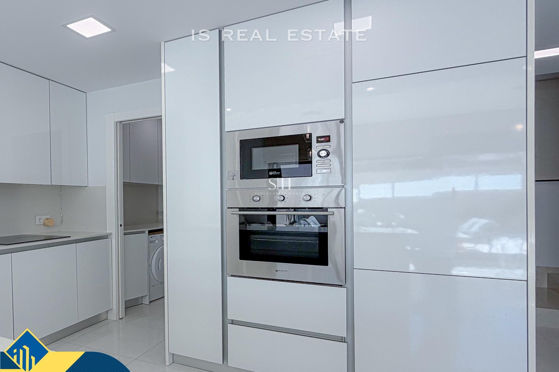Reventa - Villa - Orihuela Costa - PAU 26
