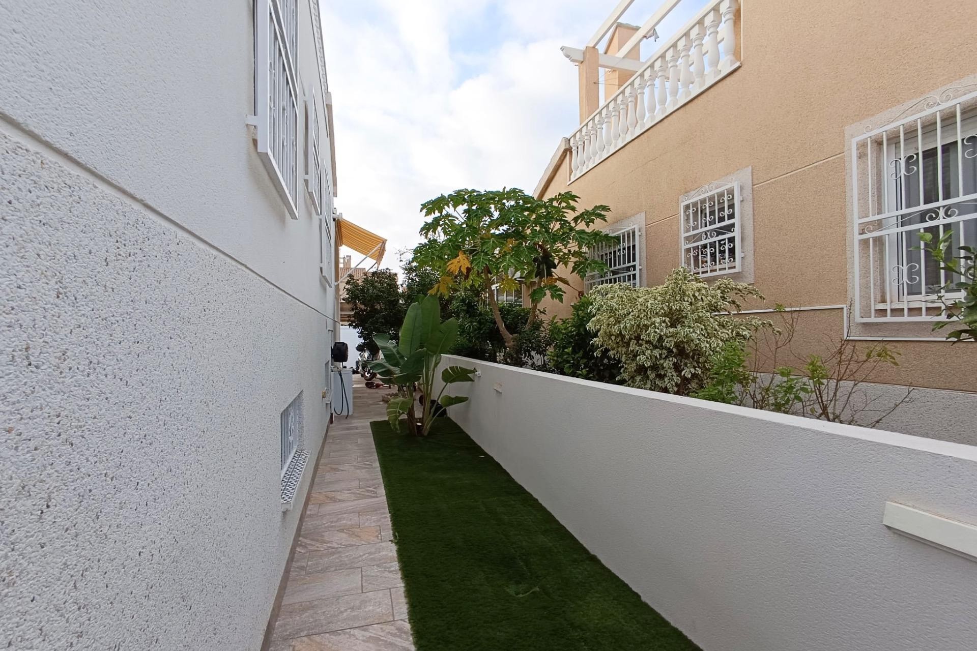 Reventa - Villa - Orihuela Costa - Playa Flamenca