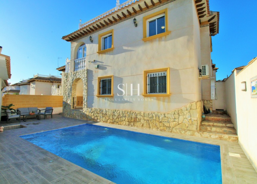 Reventa - Villa - Orihuela Costa - Playa Flamenca