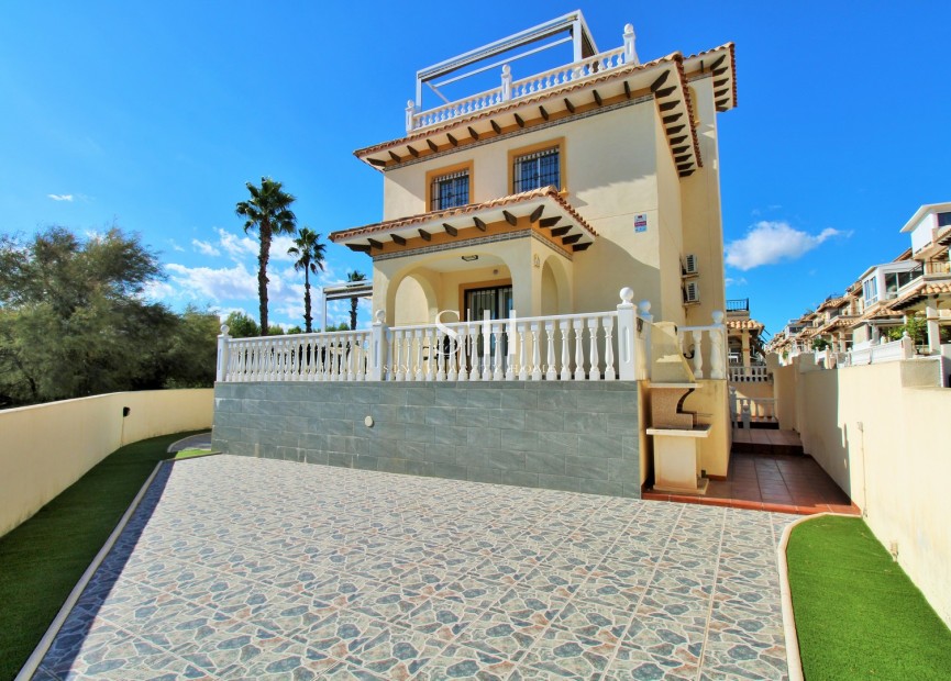Reventa - Villa - Orihuela Costa - Playa Flamenca