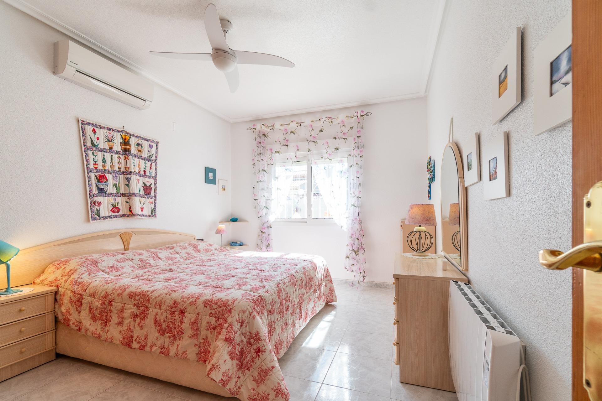Reventa - Villa - Orihuela Costa - Playa Flamenca