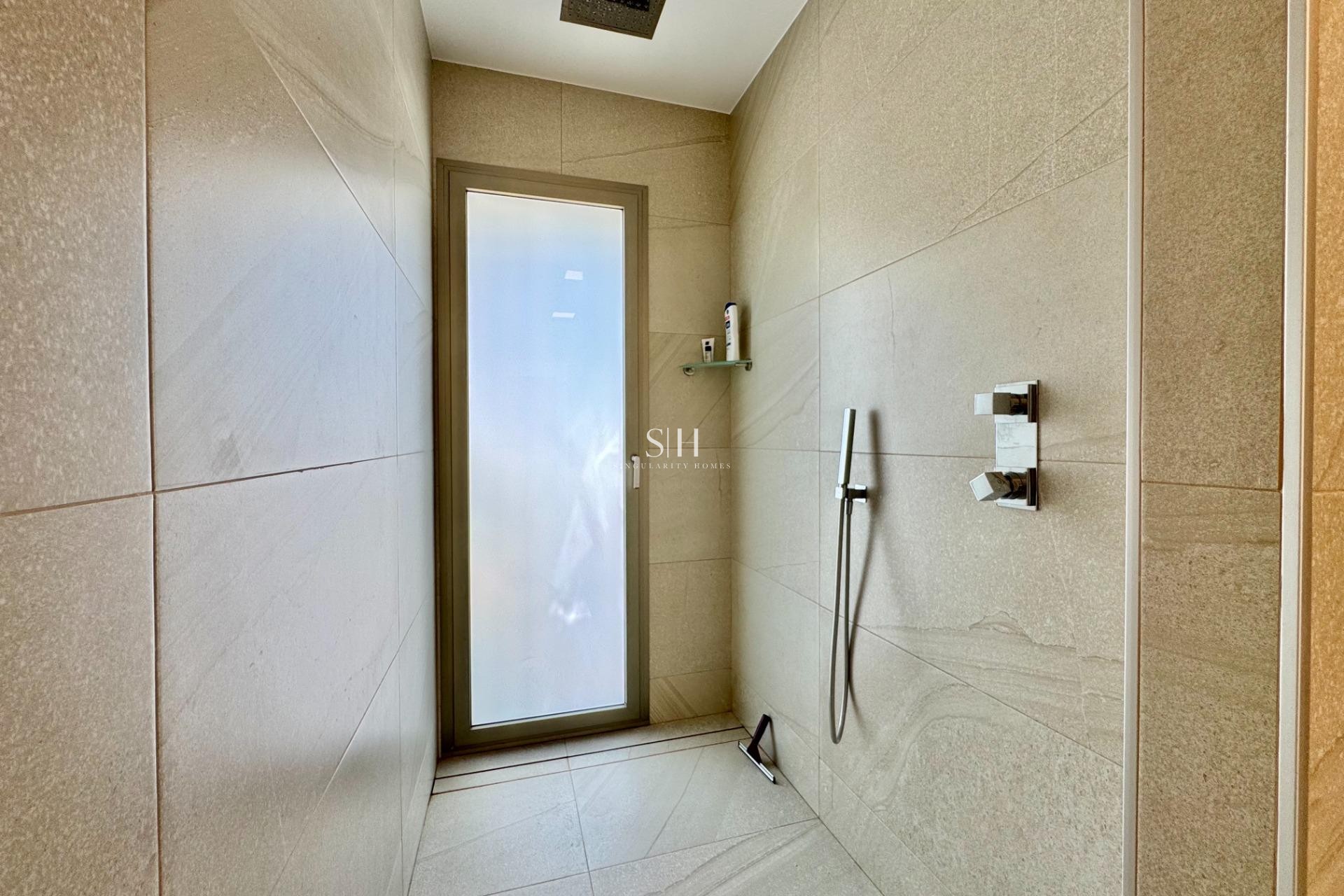 Reventa - Villa - Orihuela - Las Colinas Golf