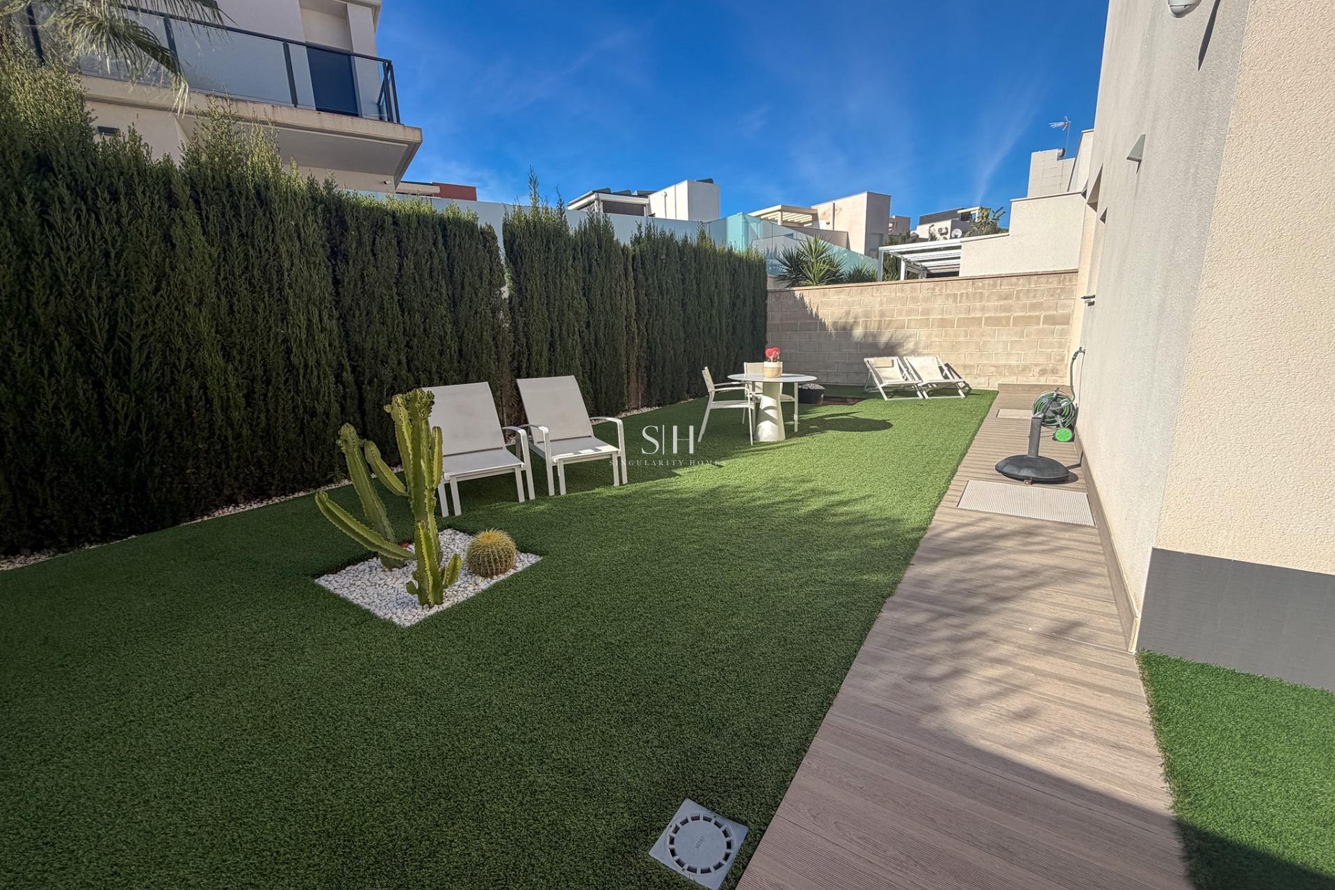 Reventa - Villa - San Miguel de Salinas - Bellavista