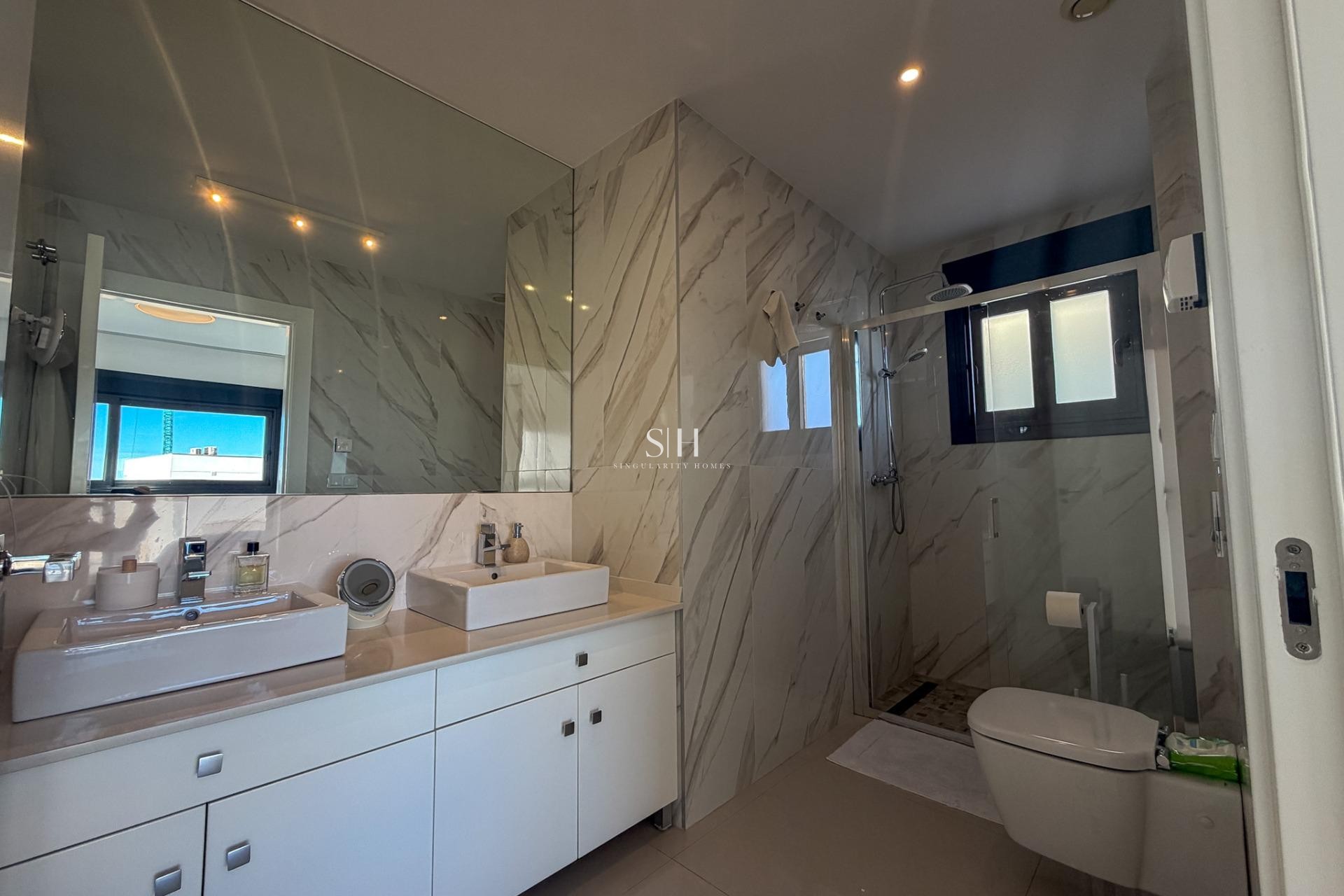 Reventa - Villa - San Miguel de Salinas - Bellavista