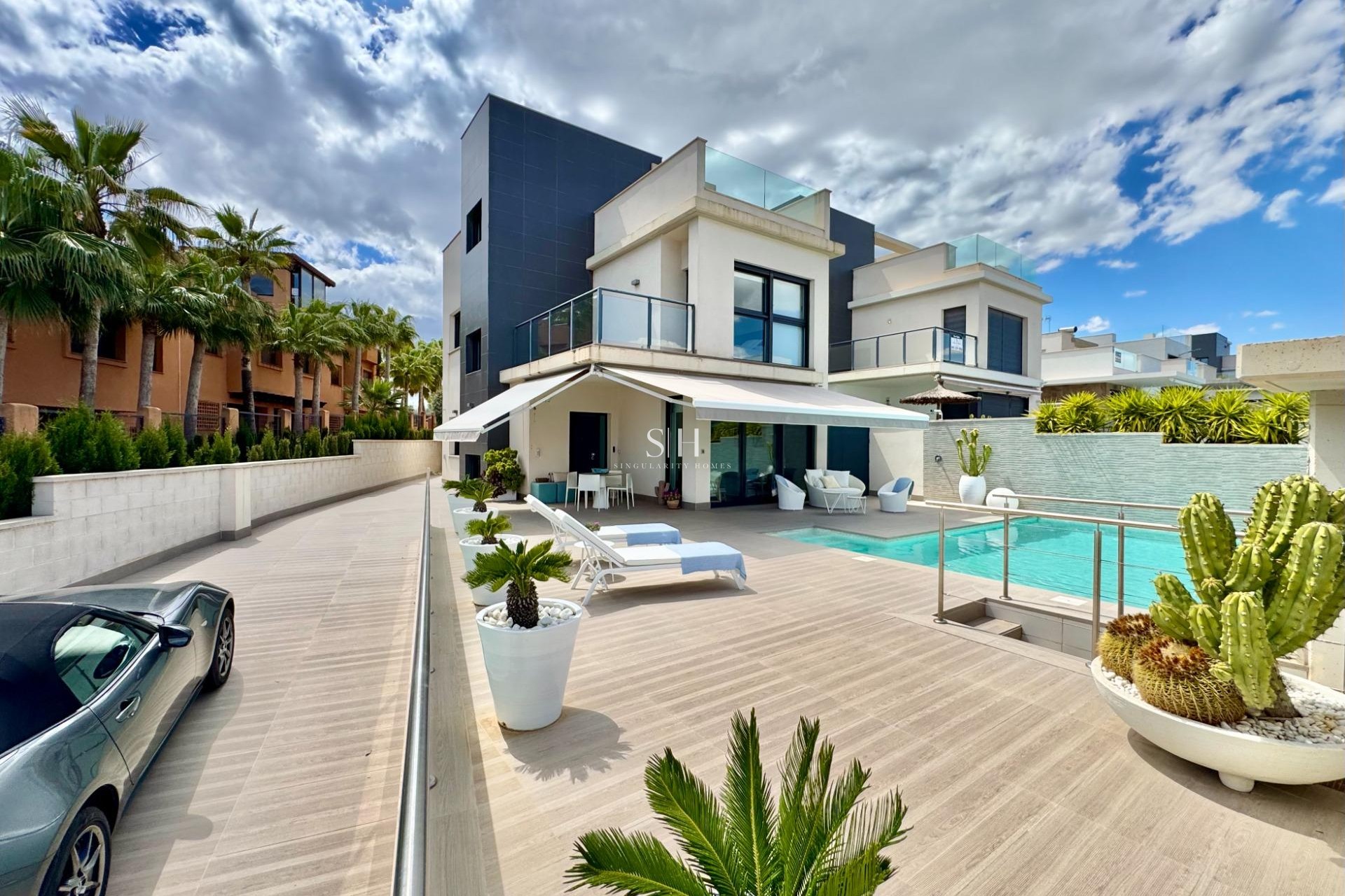 Reventa - Villa - San Miguel de Salinas - Bellavista