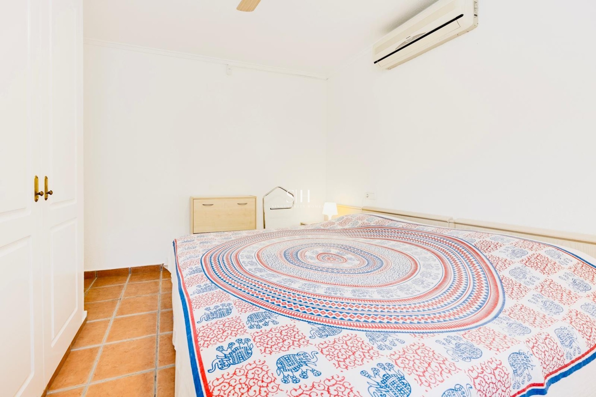 Reventa - Villa - San Miguel de Salinas - Ciudad de las comunicaciones