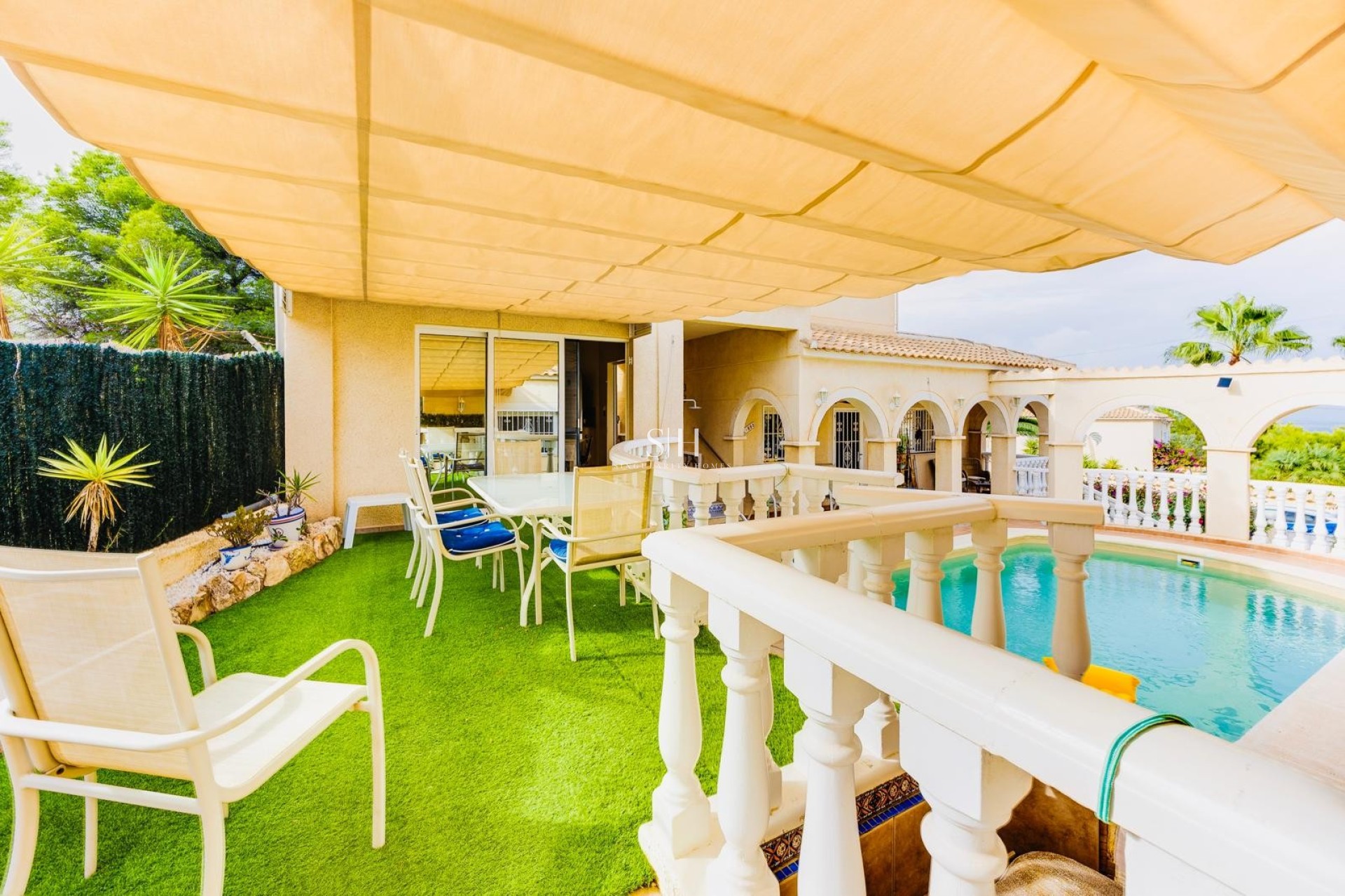 Reventa - Villa - San Miguel de Salinas - Ciudad de las comunicaciones