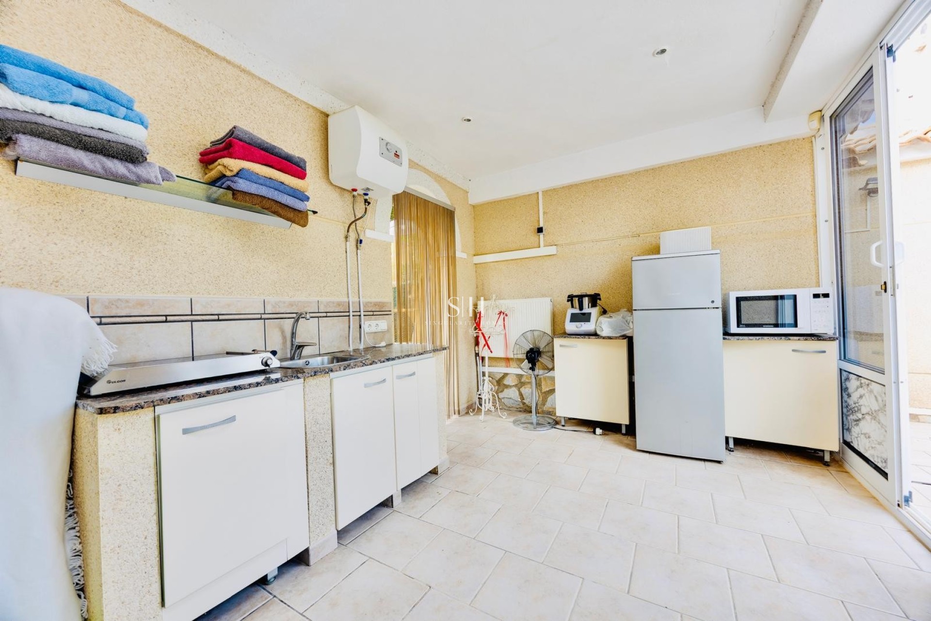 Reventa - Villa - San Miguel de Salinas - Ciudad de las comunicaciones