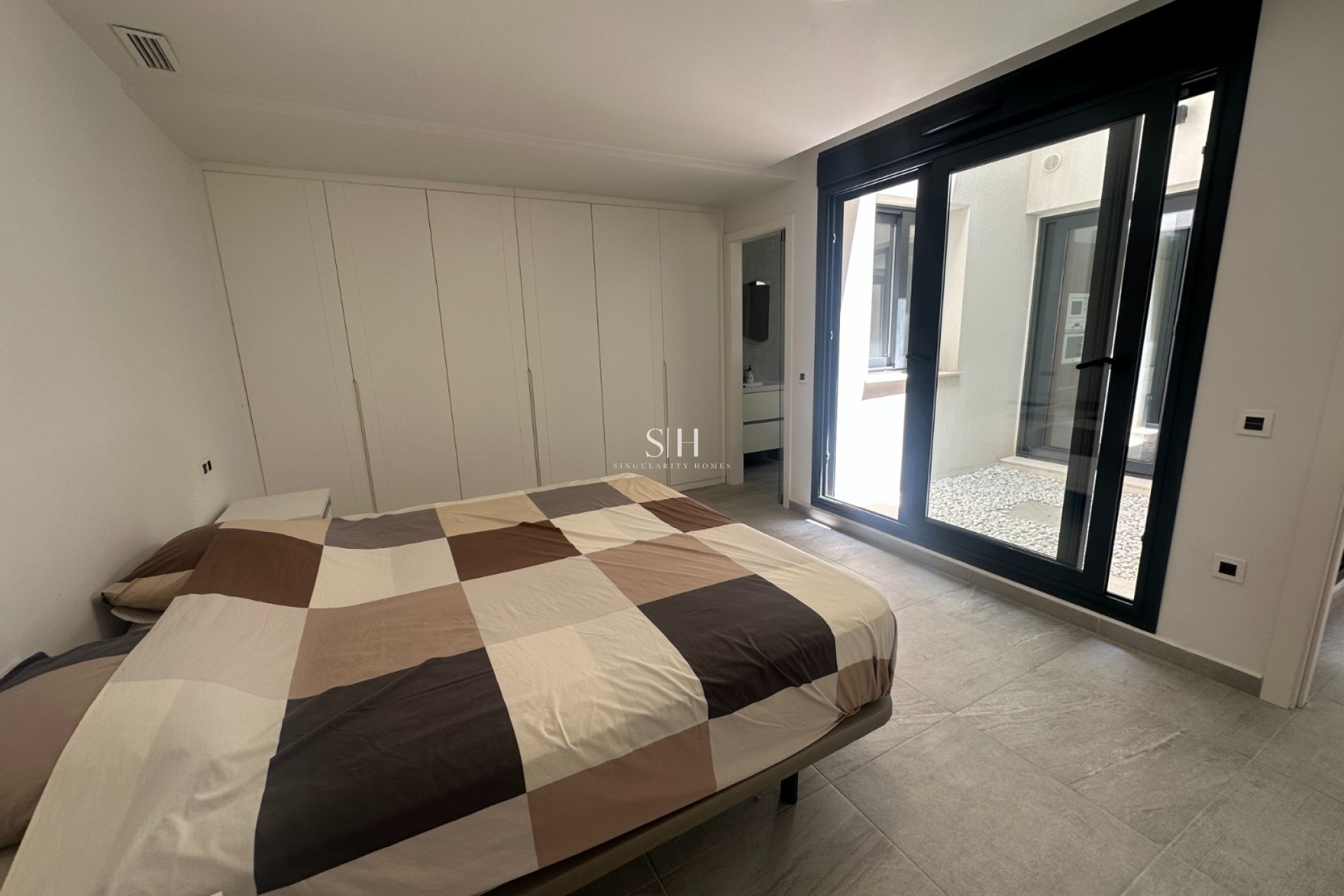 Reventa - Villa - San Miguel de Salinas - Inland