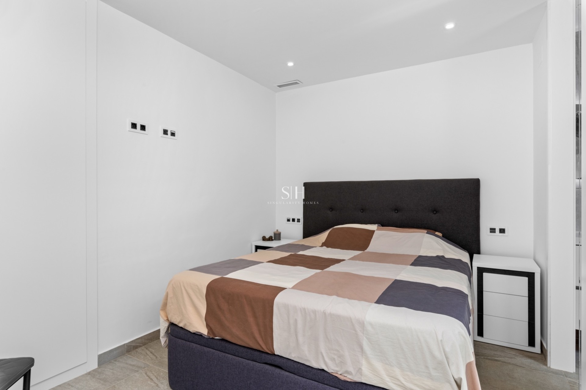 Reventa - Villa - San Miguel de Salinas - Inland