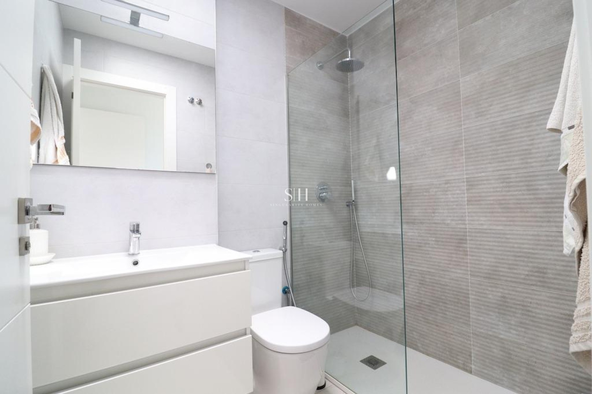 Reventa - Villa - San Miguel de Salinas - Inland