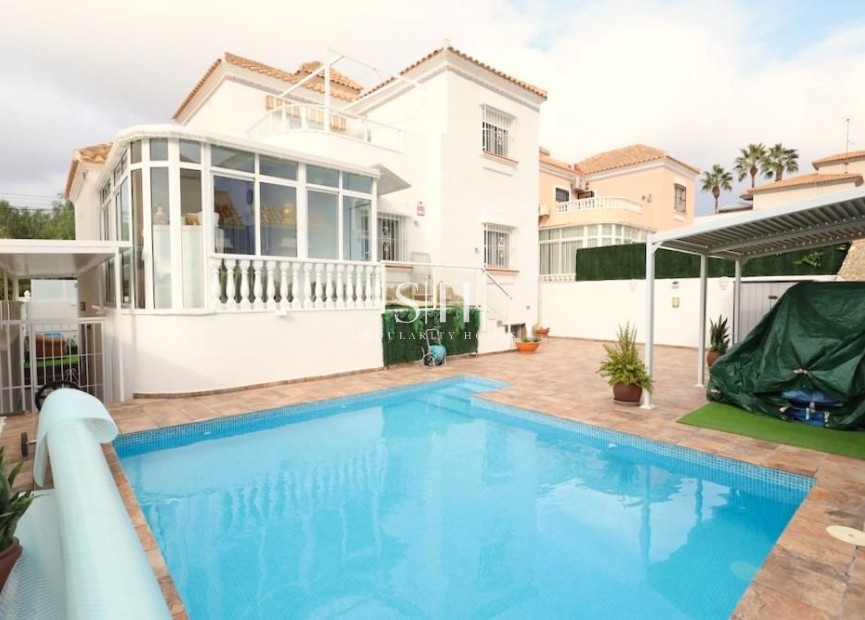 Reventa - Villa - San Miguel de Salinas - Inland