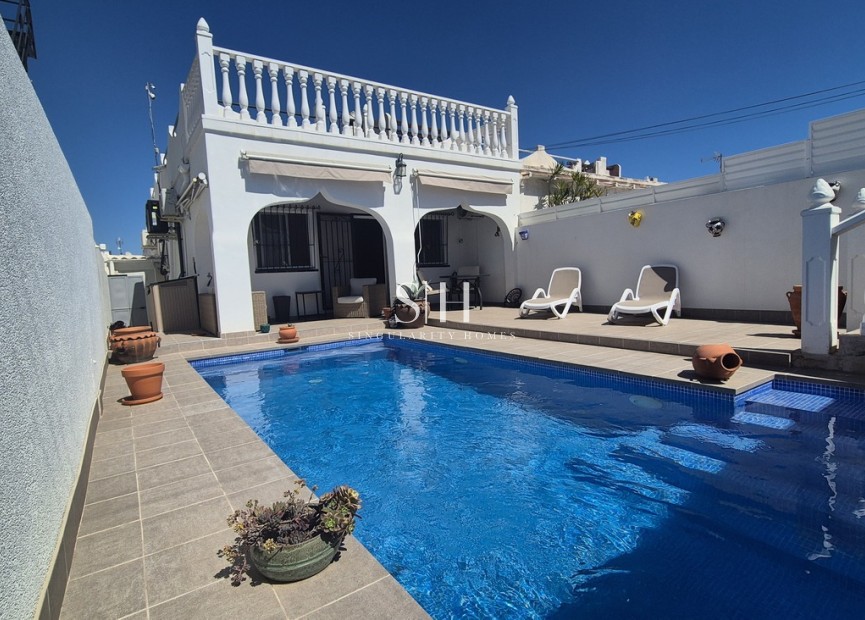Reventa - Villa - San Miguel de Salinas - Inland