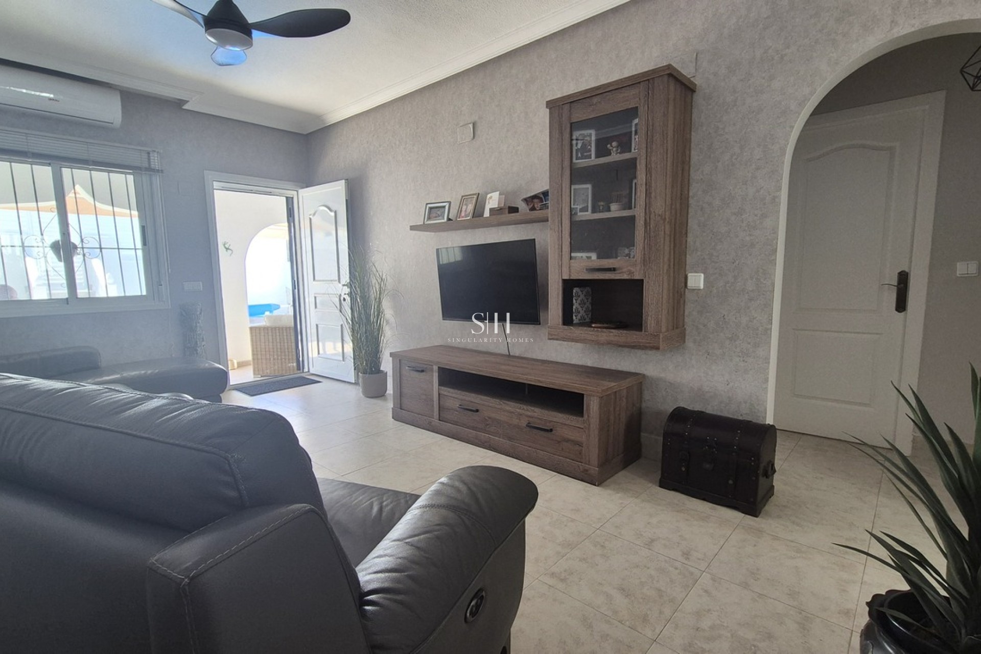 Reventa - Villa - San Miguel de Salinas - Inland
