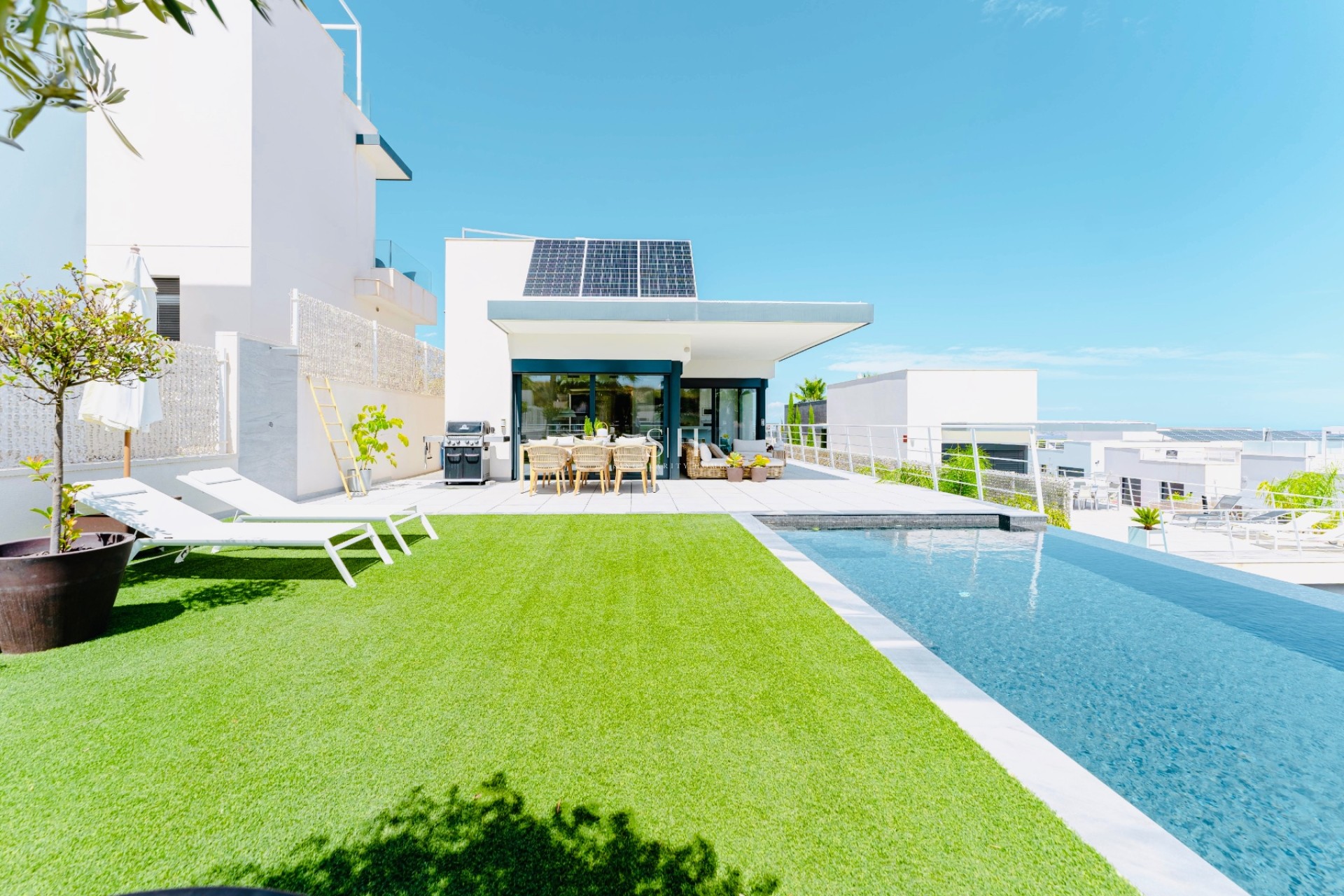 Reventa - Villa - San Miguel de Salinas - Mirador De San Miguel