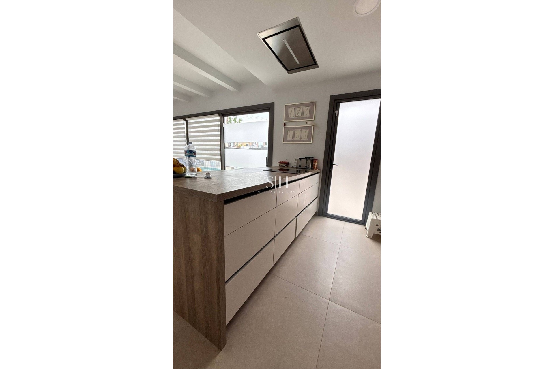 Reventa - Villa - San Miguel de Salinas - Urbanizacion Blue Lagoon