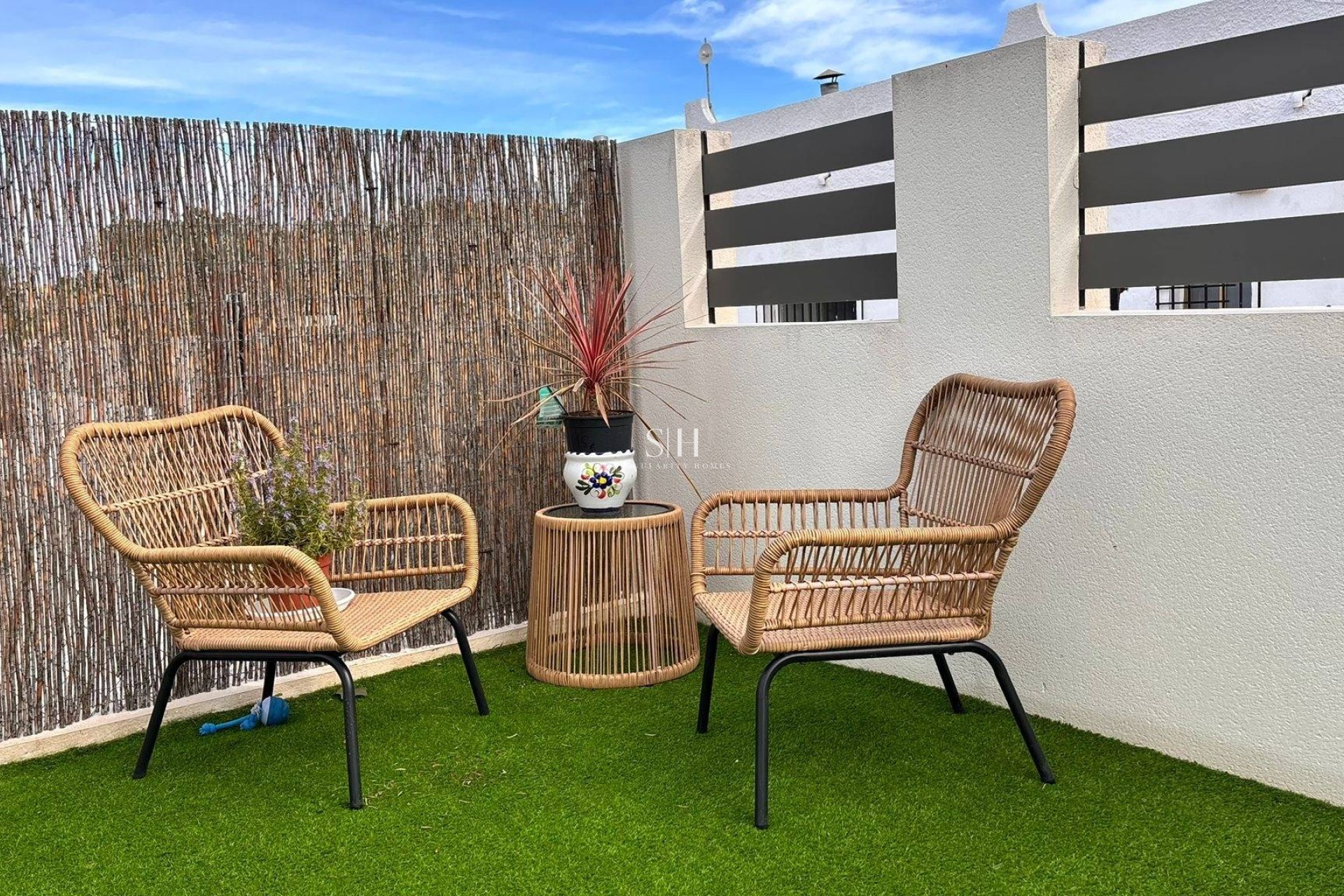 Reventa - Villa - San Miguel de Salinas - Urbanizacion Blue Lagoon