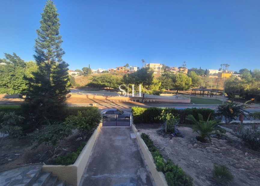 Reventa - Villa - Torrevieja - Los Balcones - Los Altos del Edén