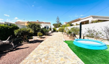 Semi Detached - Resale - Torrevieja - La siesta