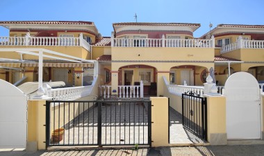 Town House - Återförsäljning - Orihuela Costa - Costa Blanca