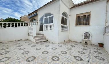 Town House - Återförsäljning - Torrevieja - La Siesta - El Salado - Torreta