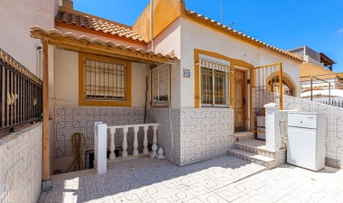 Town House - Herverkoop - Torrevieja - El Limonar