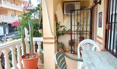 Town House - Odsprzedaż - Orihuela Costa - 80140