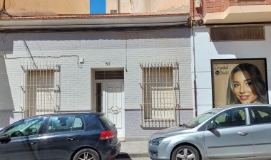 Town House - Odsprzedaż - Torrevieja - Centro