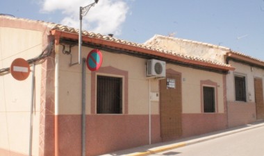 Town House - Resale - Pinoso - Inland