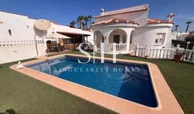 Villa - Återförsäljning - Ciudad Quesada - Costa Blanca