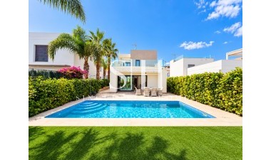 Villa - Återförsäljning - Ciudad Quesada - Costa Blanca