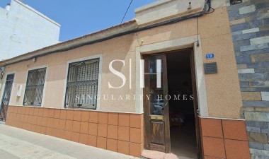 Villa - Återförsäljning - Los Montesinos - Costa Blanca