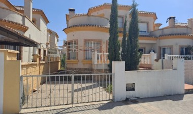 Villa - Återförsäljning - Montesinos - Costa Blanca