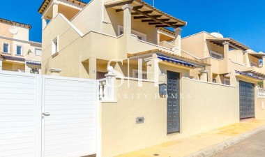 Villa - Återförsäljning - Orihuela Costa - 21735