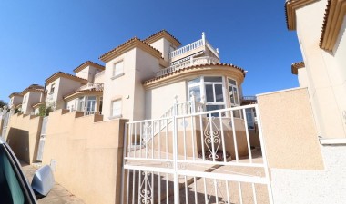 Villa - Återförsäljning - Orihuela Costa - Costa Blanca